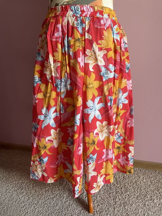 Kwiatowy komplet 158c kuloty i fraczek 40/42/44/46