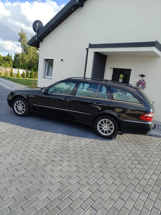 Mercedes w 211 kombi 2,7 automat hak holowniczy w211