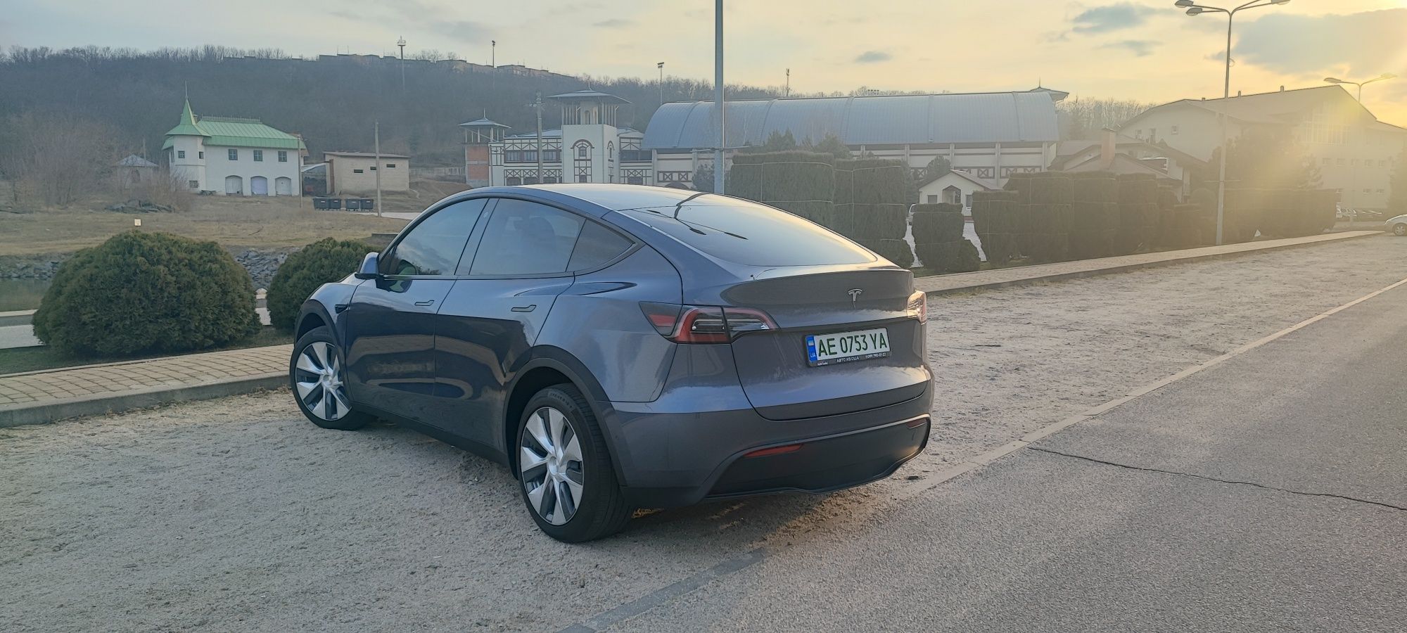 Tesla Model Y dual motor 82 кВт