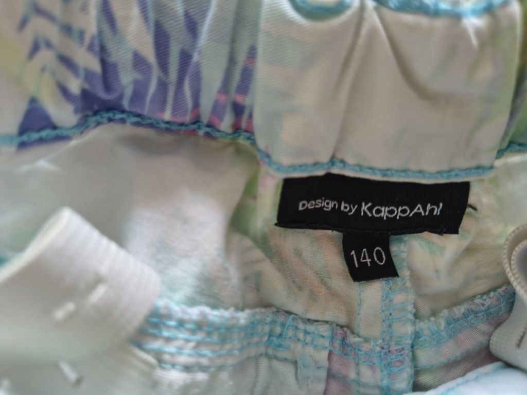 Krótkie spodenki r.140 h&m, kappahl