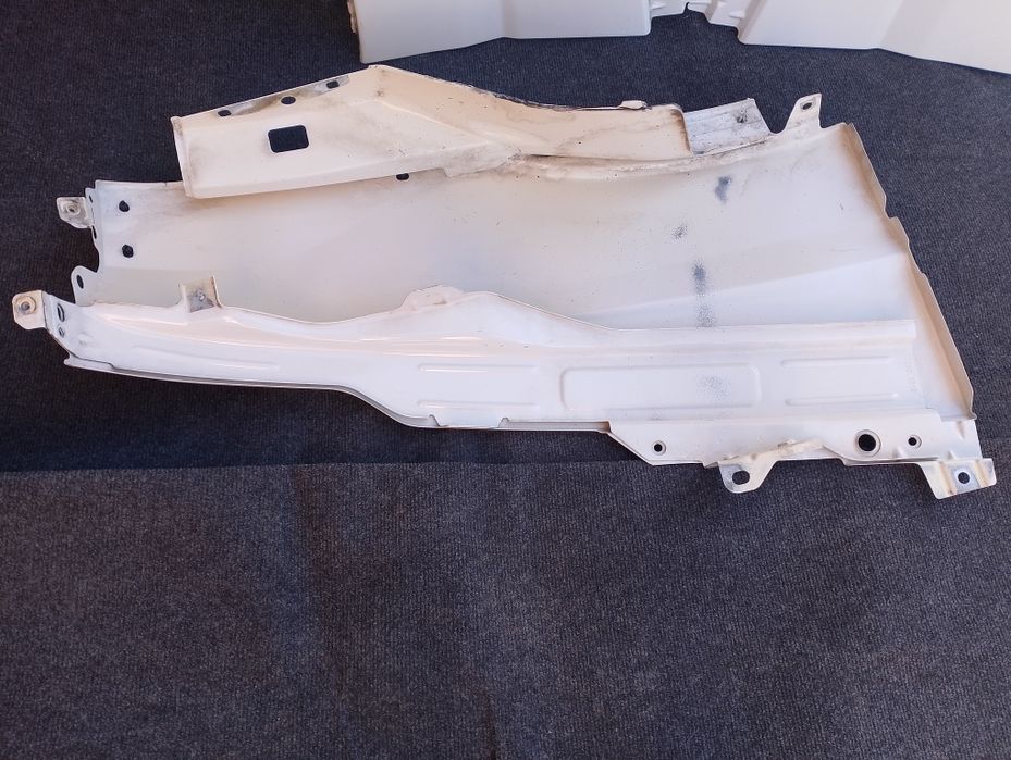 Błotnik Lewy Przód Przedni Iveco Daily 2014- biały Oryginał