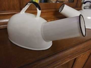 Zabytkowe naczynie na mocz męska kaczka do sikania dla osoby leżącej