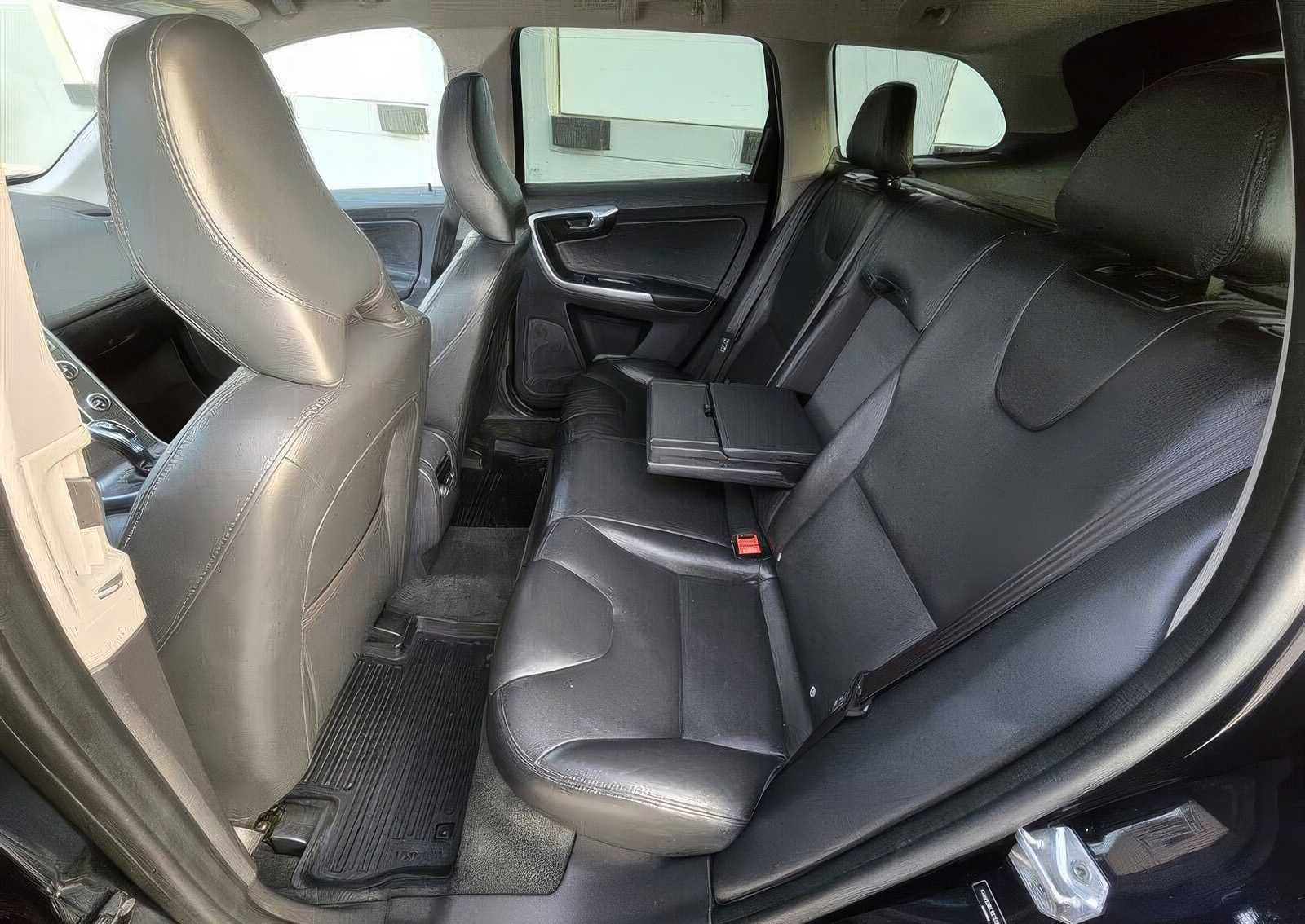 2016 Volvo XC60 T5 Premier