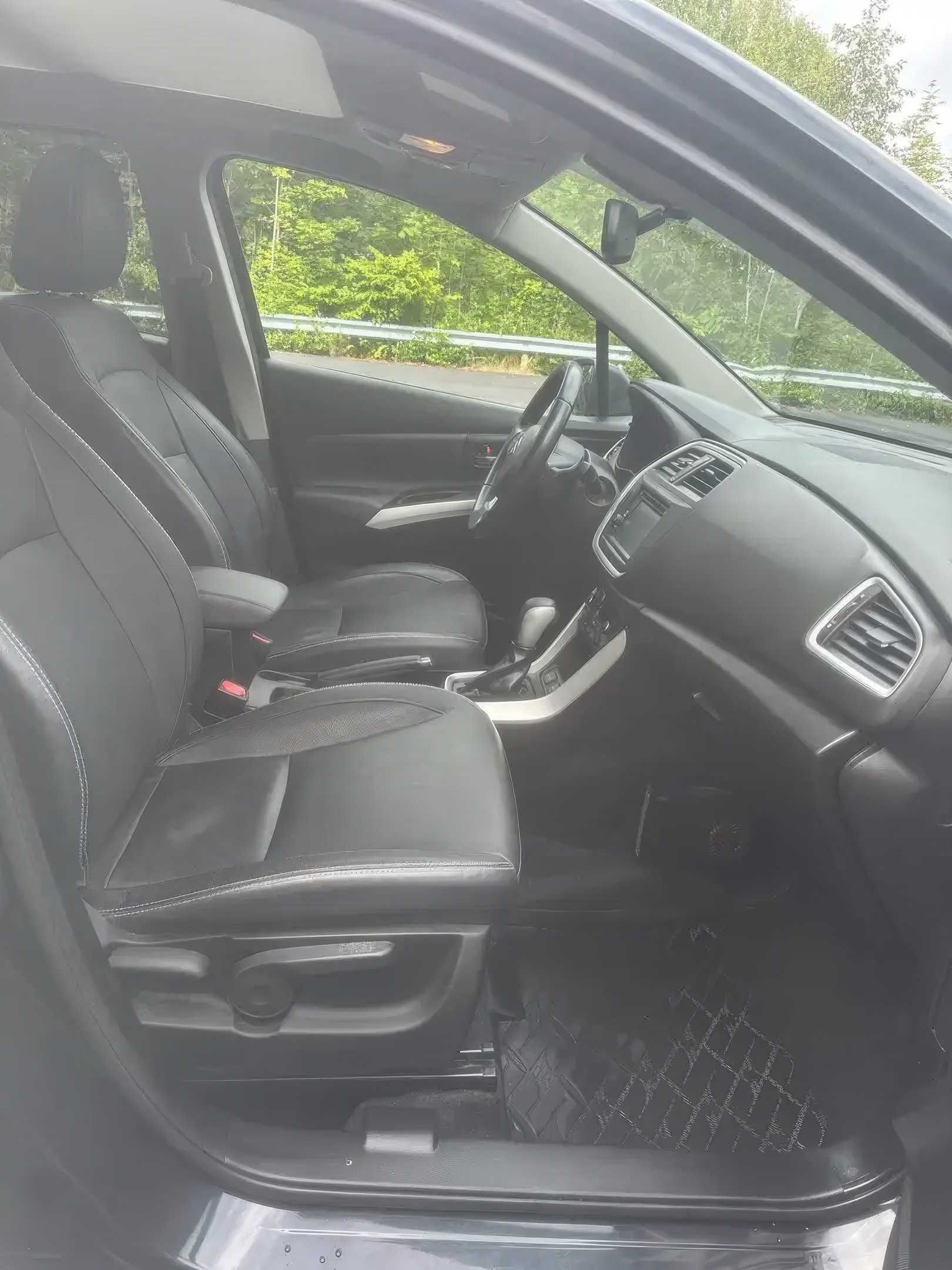 Suzuki SX4 S-Cross 2014
