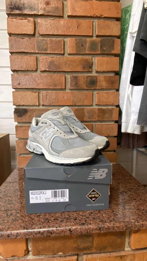 new balance 2002r gore-tex оригінал