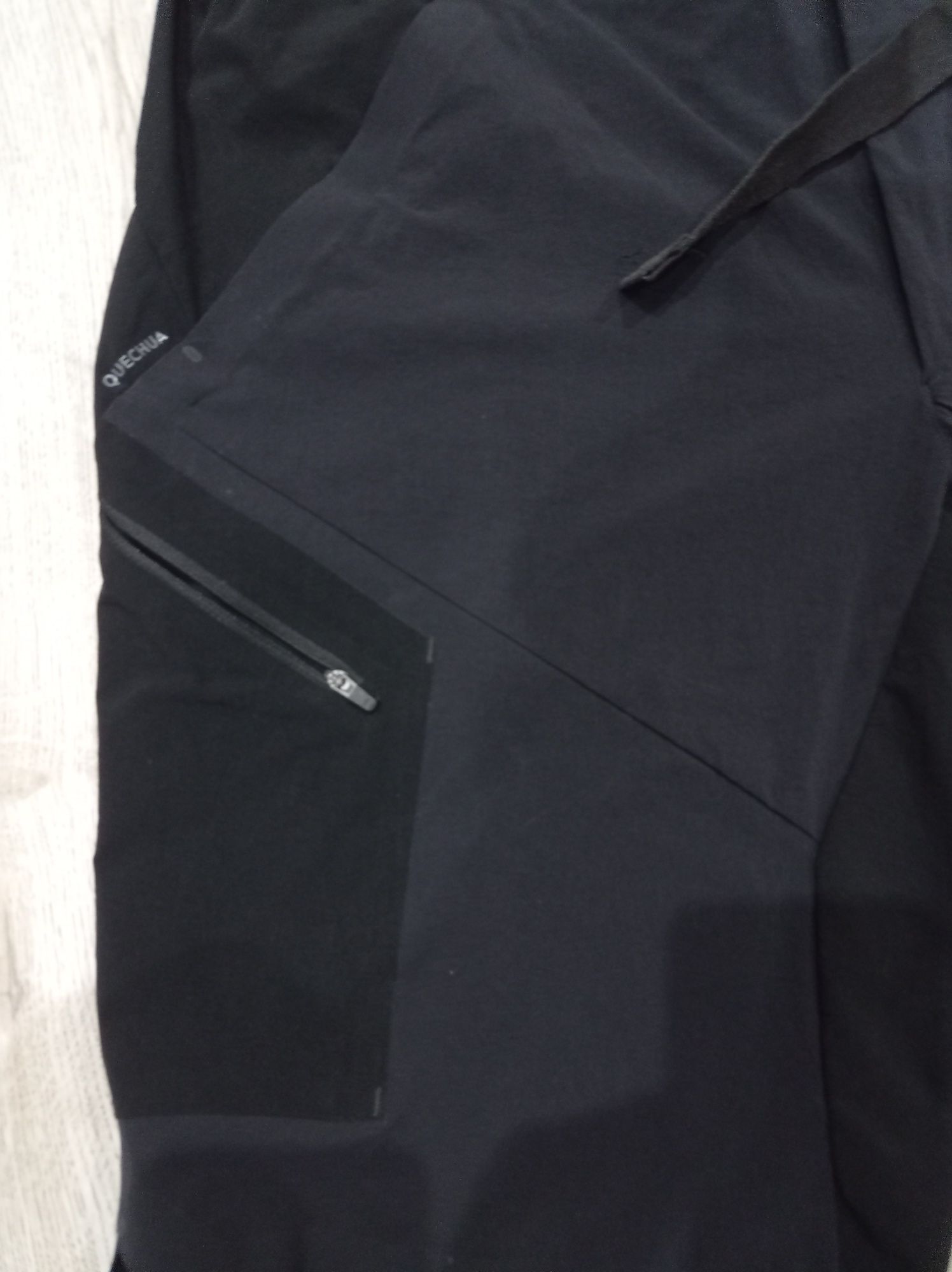 Трекінгові чоловічі шорти Quechua XL- 2 XL