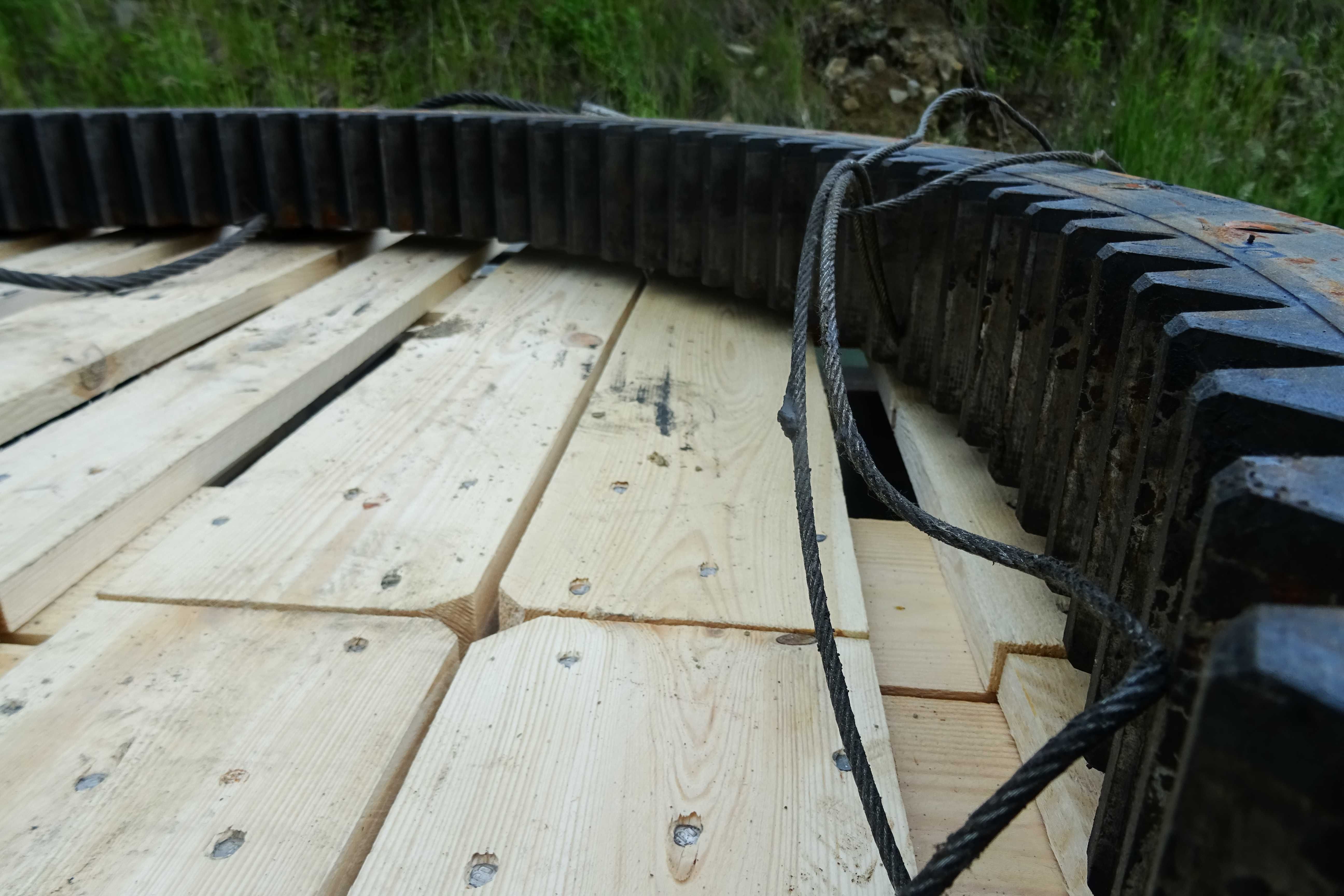 Wieniec obrotu. Łożysko obrotu do koparki Komatsu PC290-6.Slewing ring