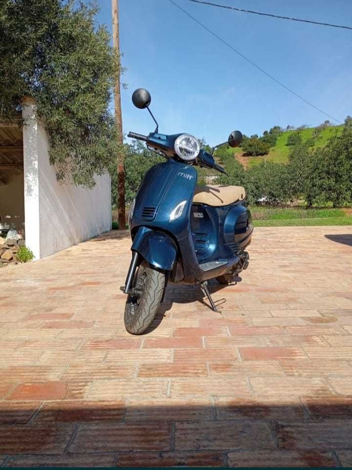 Scooter mitt RT 125cc