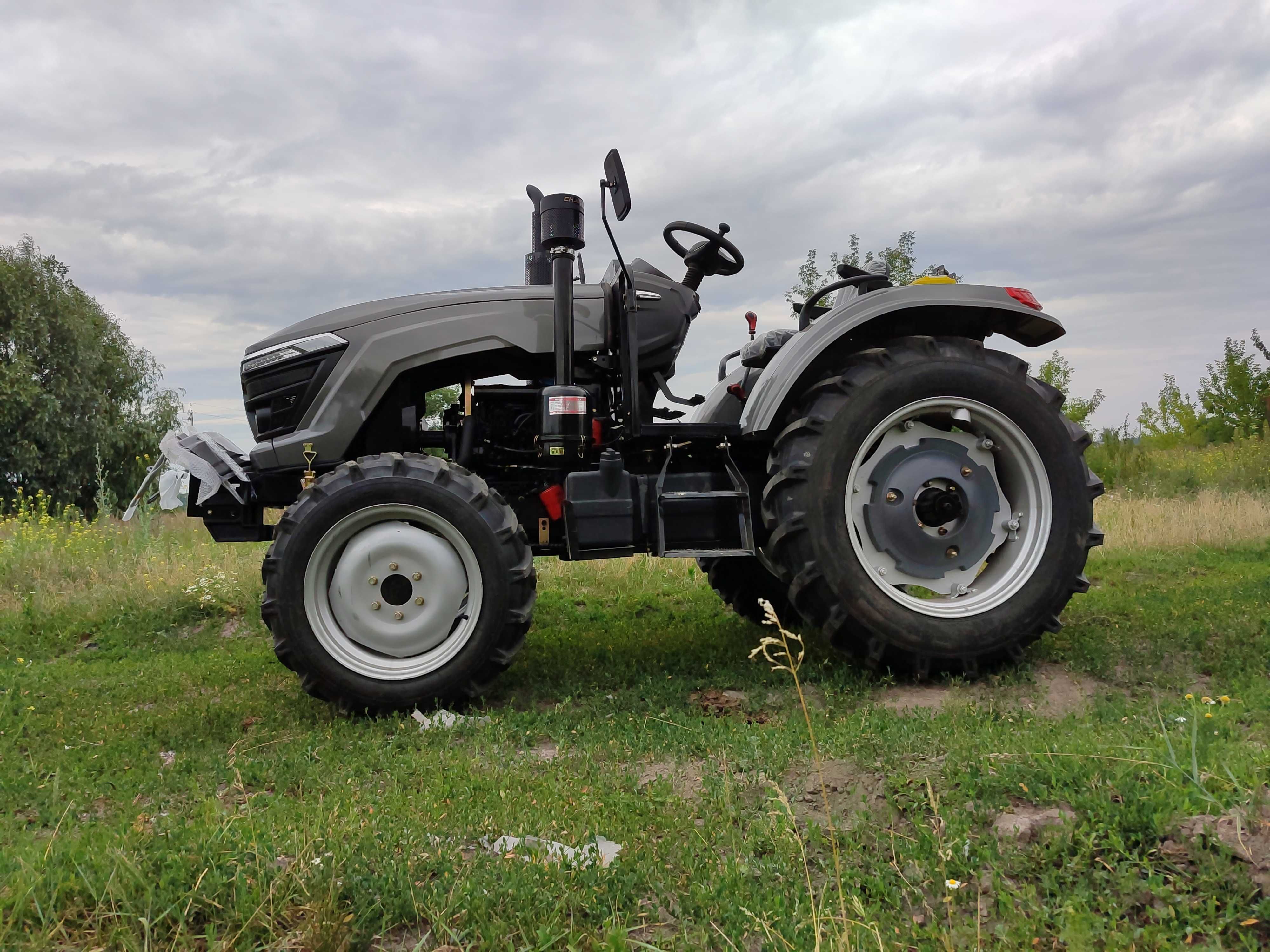 Трактор Скаут ТЕ 504 ровный пол 2 гидроцилиндра 2023