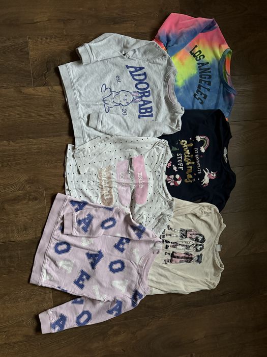 Продам великий пакет фірмових речей для дівчинки на 3-4 роки,поі