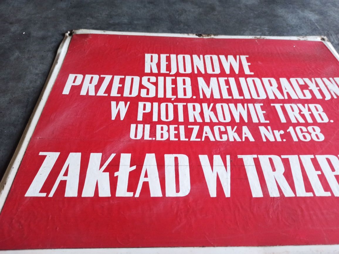 Stara metalowa tablica PRL