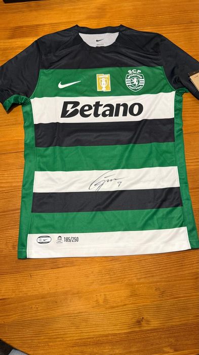 Camisola Edição Limitada Viktor Gyökeres 9 185/250