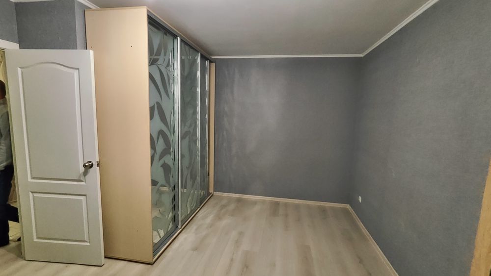 Продам новострой ж/м Красный Камень