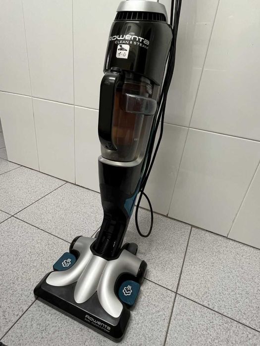 Aspirador Vertical Rowenta Clean & Steam praticamente novo