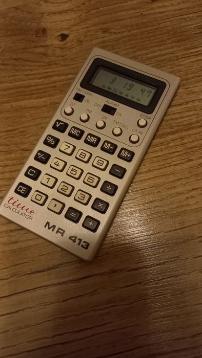 Stary kalkulator retro GDR