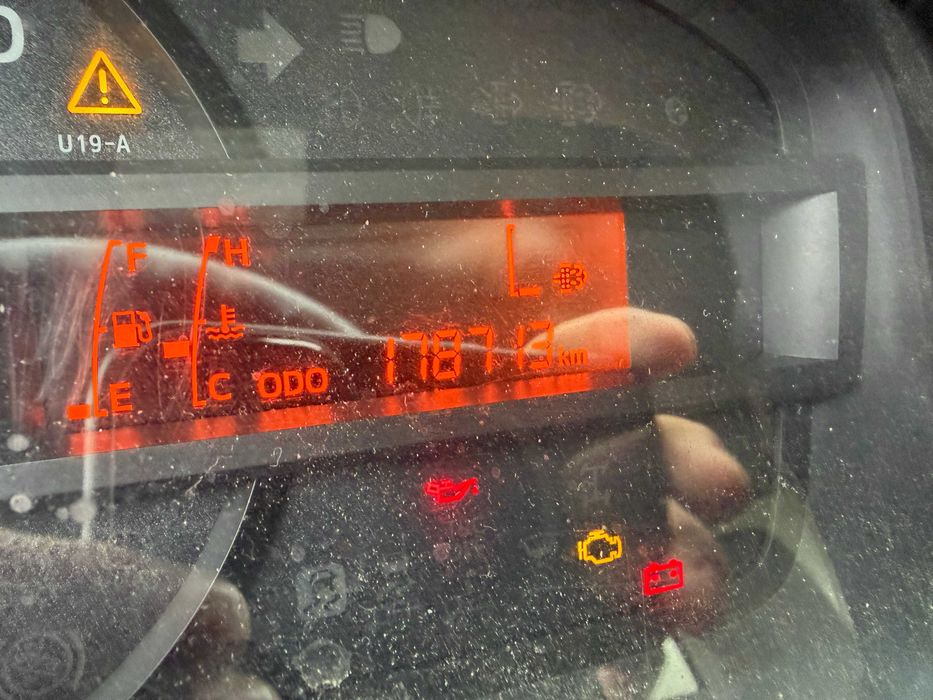 Camião Toyota dyna 7.5T 2014