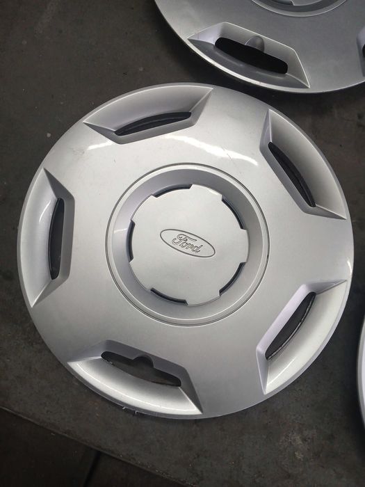 Kołpaki oryginalne 14" Ford Fiesta Fusion  itp