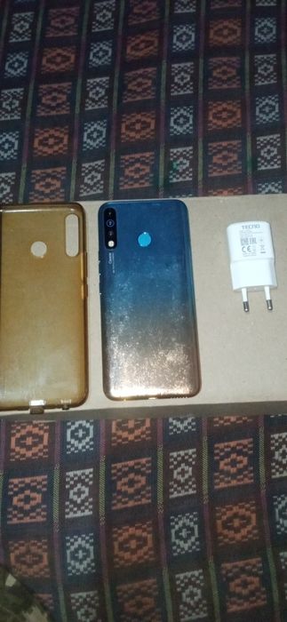 Продам-Tecno-Camon-12.   4/64gb.