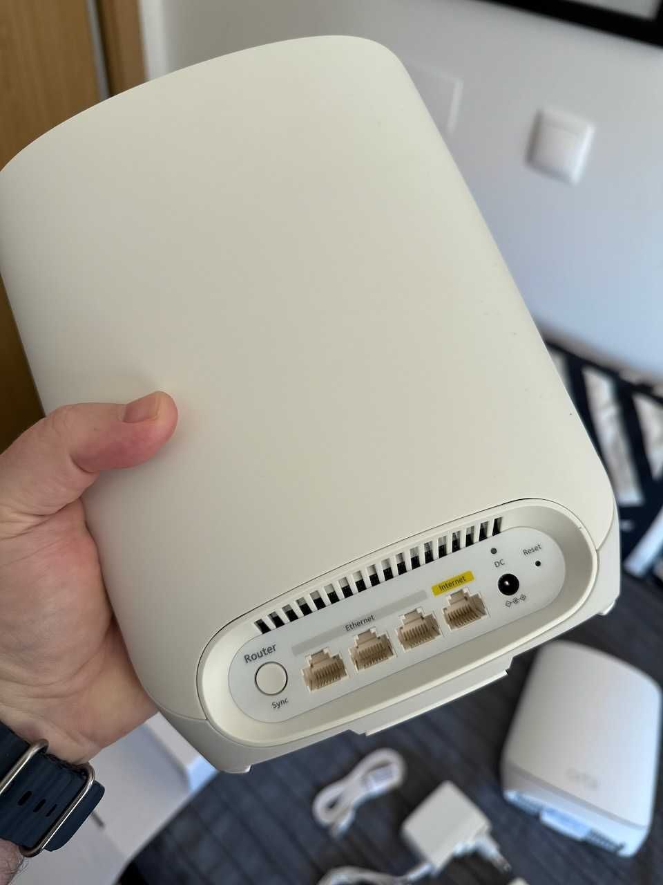NETGEAR Orbi Mesh Wi-Fi 6 RBK762S - tri-band AX5400 (duas unidades)