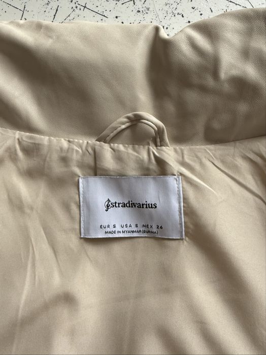 Куртка Stradivarius