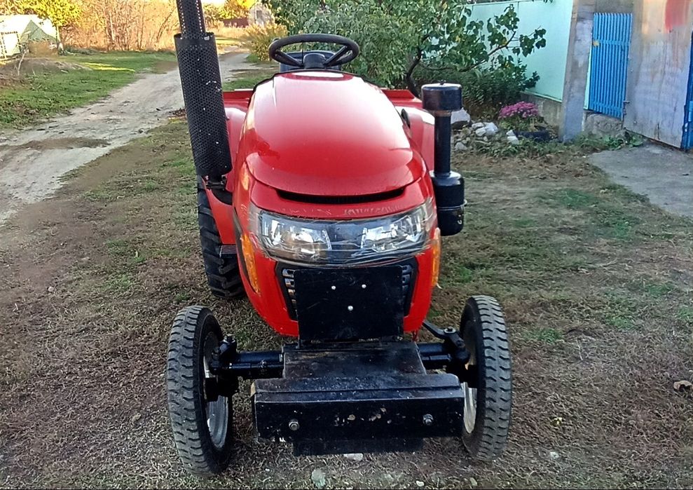 Міні трактор Сінтай 240FPK