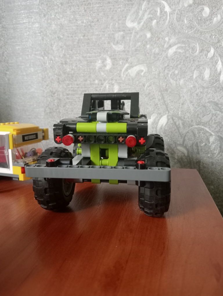 Конструктор LEGO 42118 Technic Monster Jam Grave Digger  машина  21