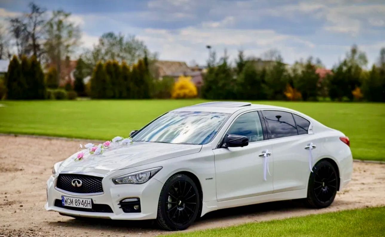 Auto do ślubu Infiniti Q50S