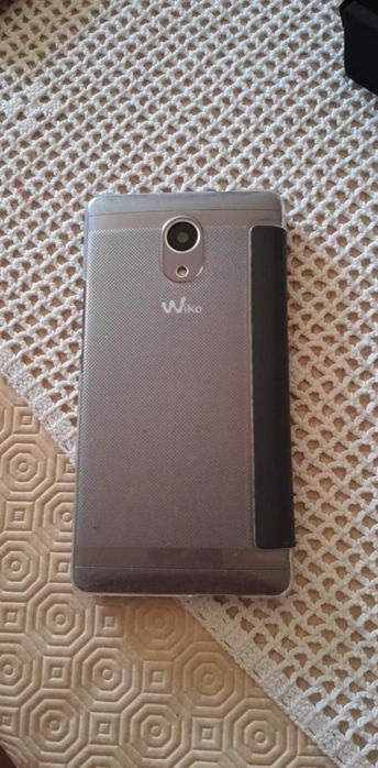 Telemóvel Wiko Robby