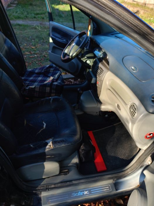 Рено Меган Сценик 1 автомат