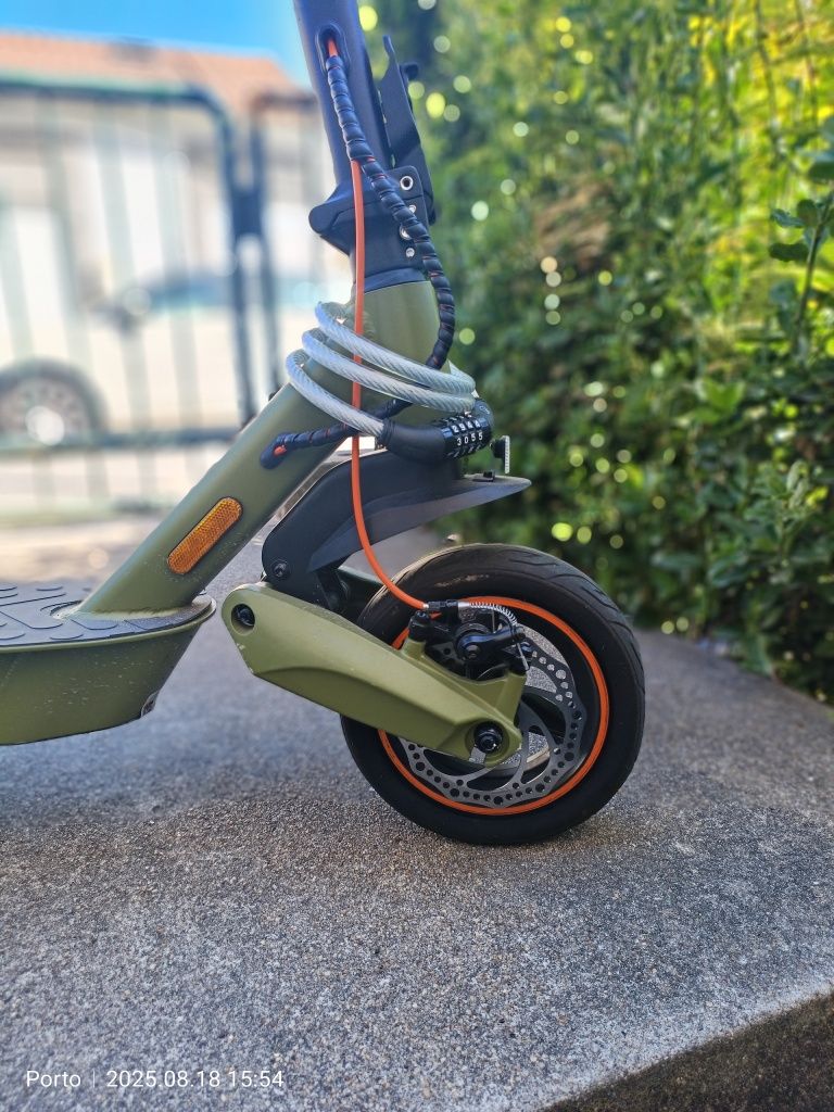 Vendo trotinete elétrica Olsson & Brothers Mamba Lite