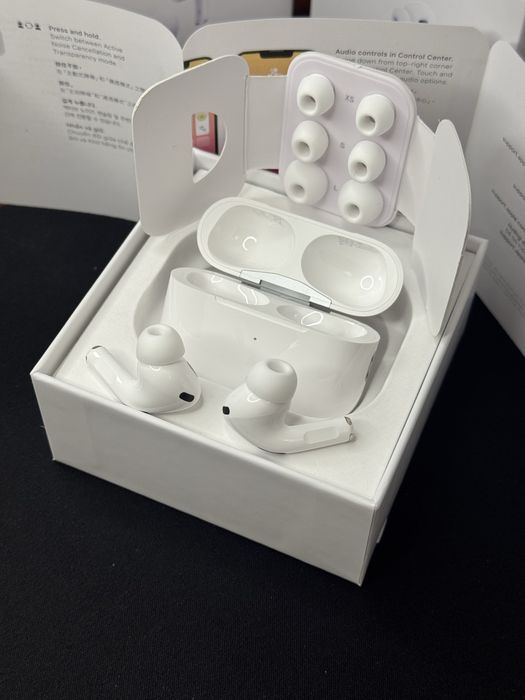 Блютуз навушники Apple AirPods Pro 2