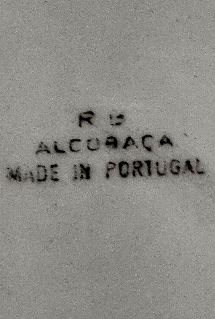 Vendo conjunto de prato e taça