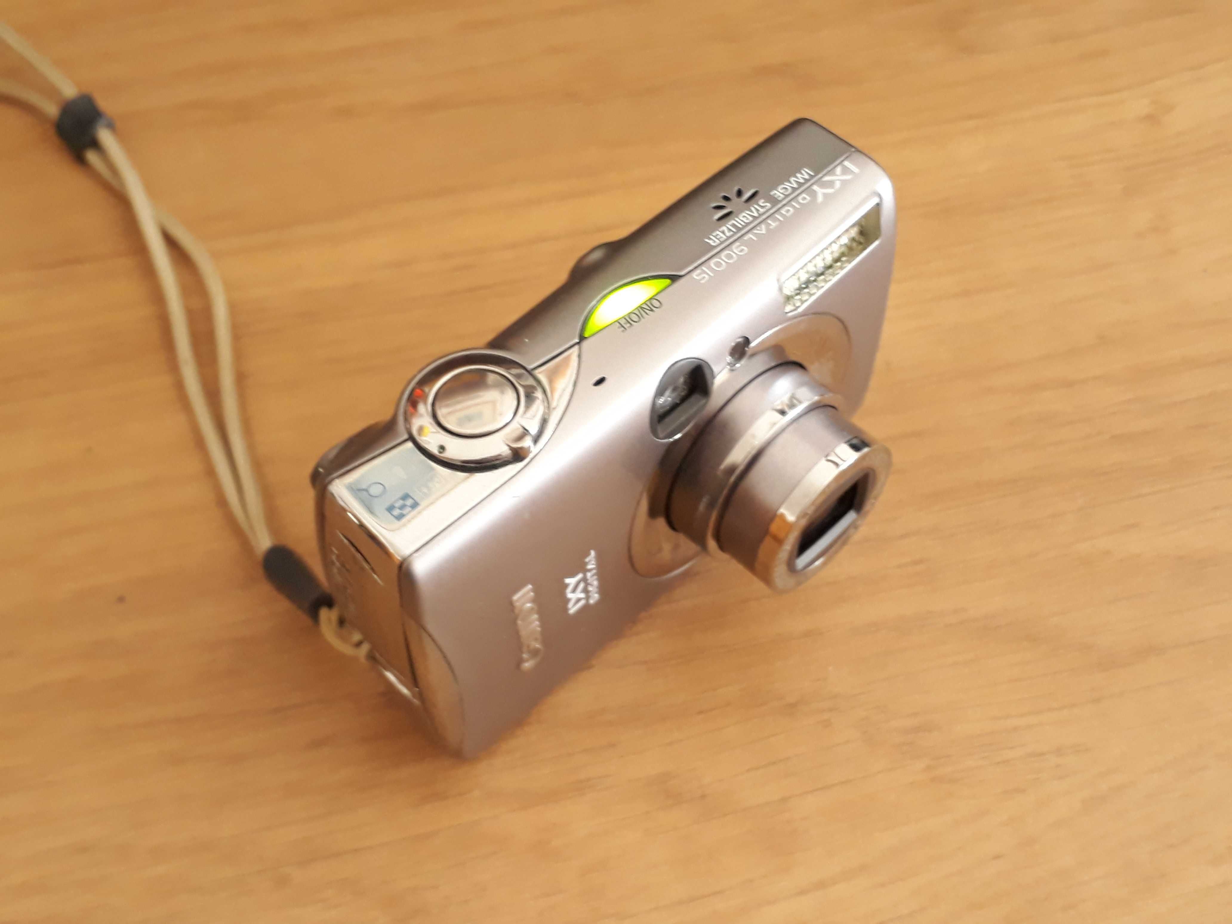 Hardware Fotográfico Ixus CANON