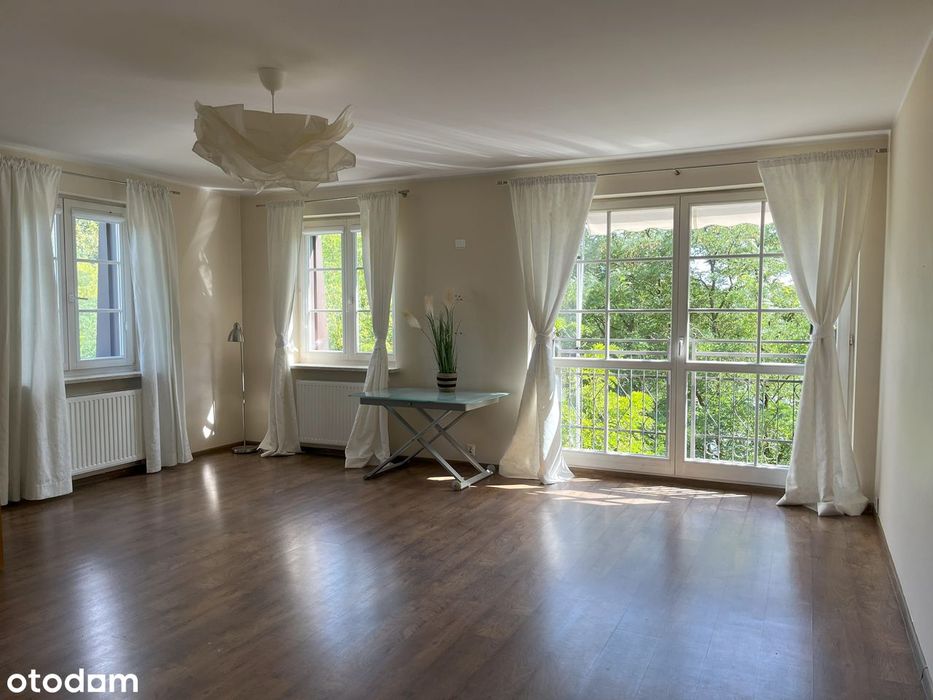 Widny, duży apartament Anin