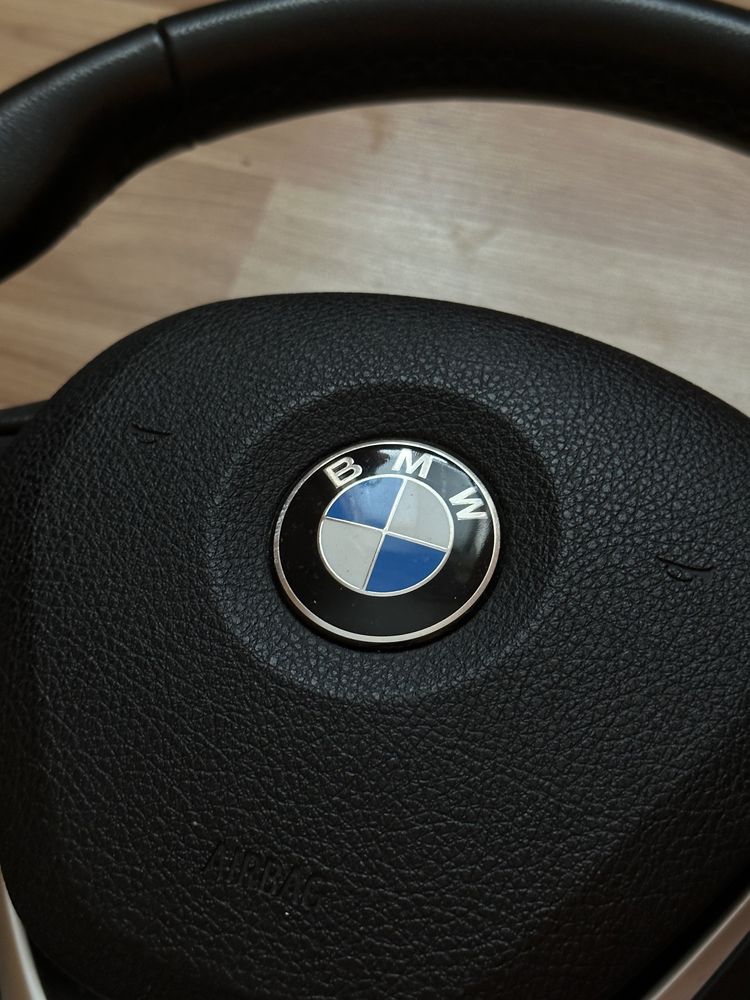 Руль с подушкой BMW F30