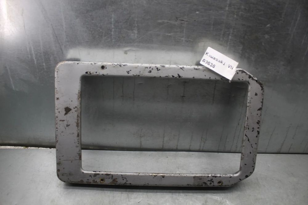 Kawasaki VN Vulcan 1500 97r Osłona chłodnicy kratka obudowa