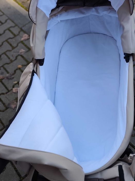 Beżowy Bebetto Luca Pro New 3w1