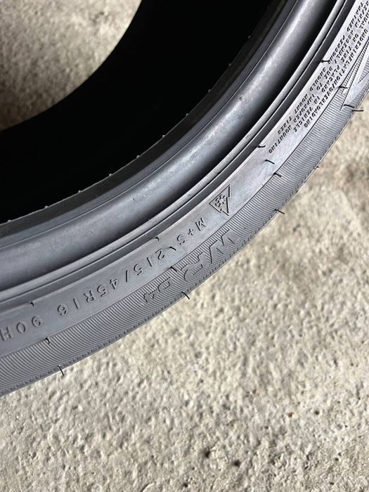 Шини Nokian 215/45r16 90Н WR d4 НОВІ 2025 р. 2шт зима (667)