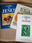 Bíblia Ilustrada e livros religiosos