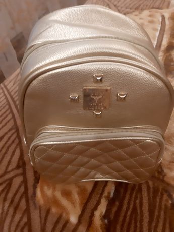 Женская сумка рюкзак