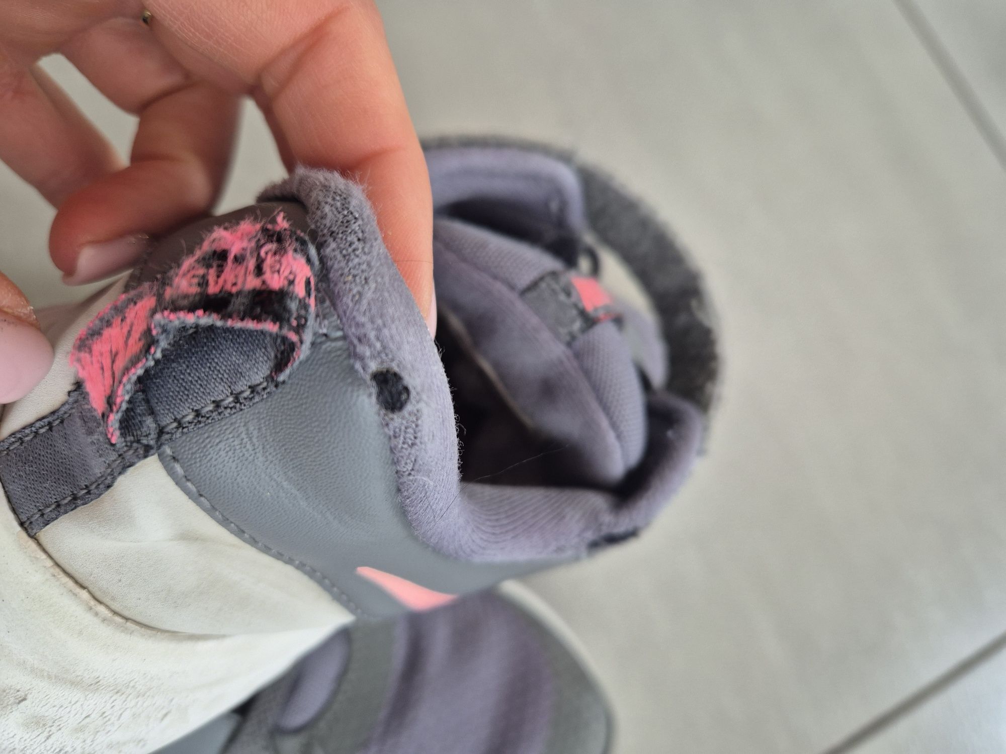 Buty Nike, r. 35