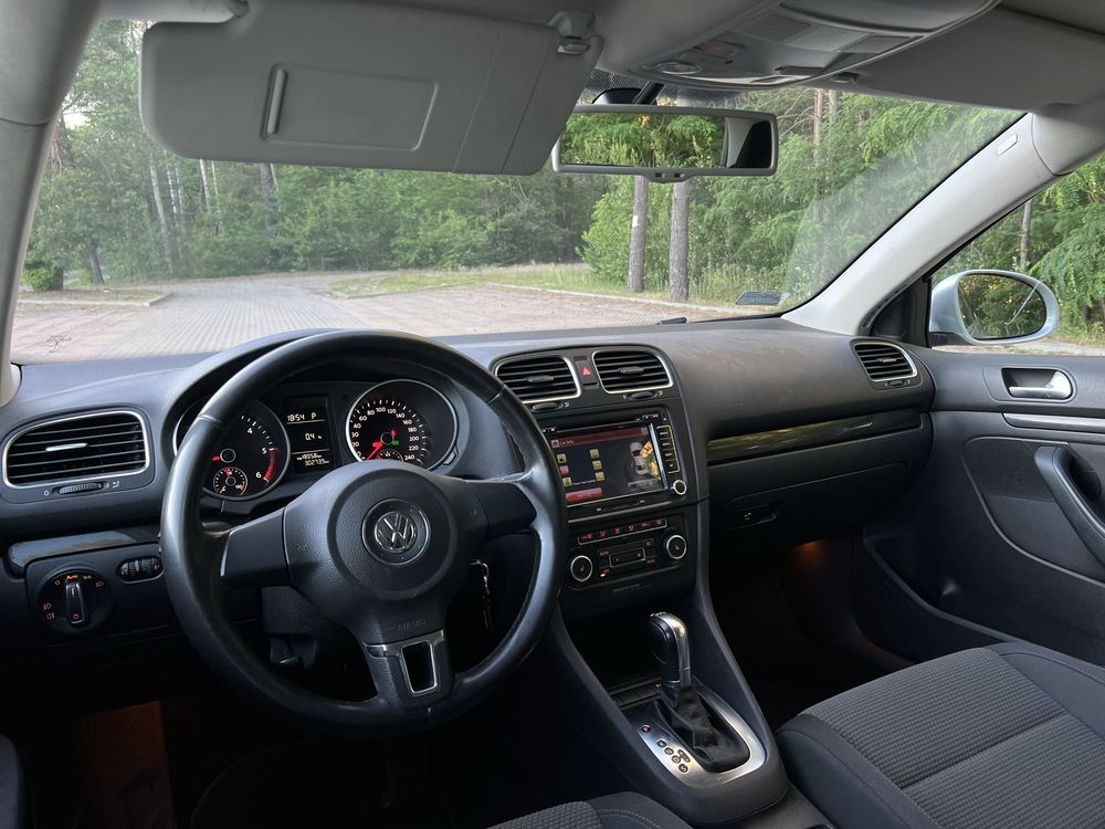 Volkswagen Golf 6 1.6 tdi DSG