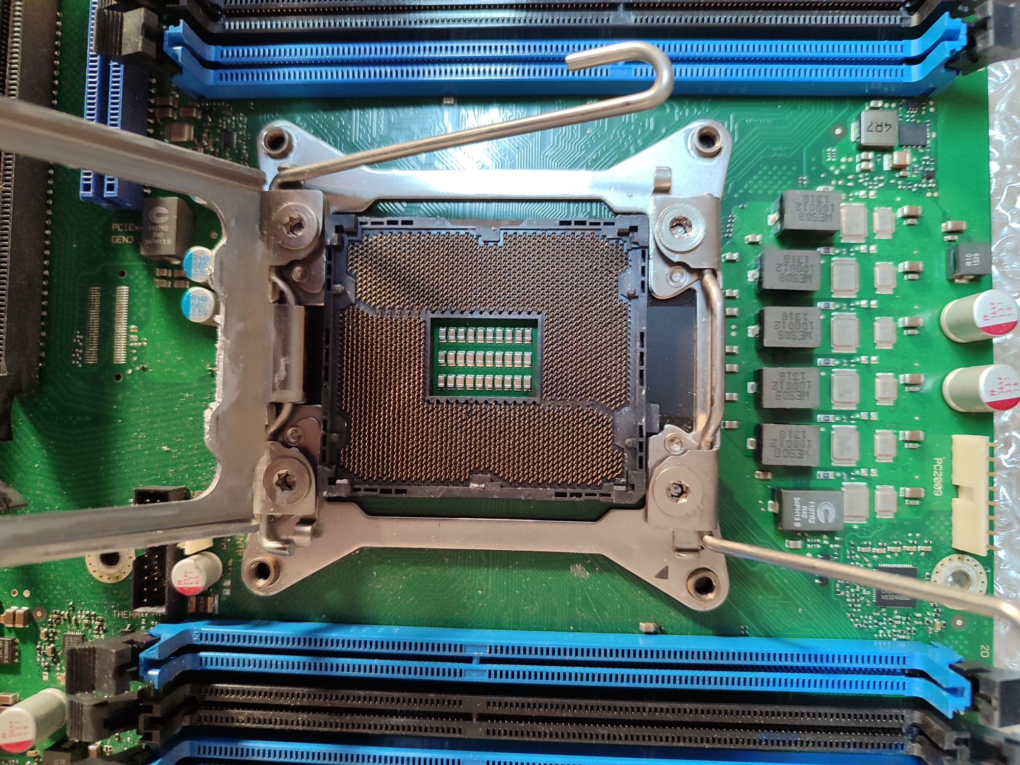 Материнська плата Fujitsu D3128-a15