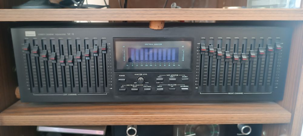 Sansui Stereo Graphic Equalizer SE-8