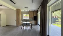 Продаж Сучасного Будинку з Ремонтом в Лісовій Частині с.Стоянка