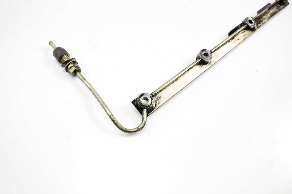 nissan almera n16 2.2 di przewód powrotu paliwa wtrysków rurka