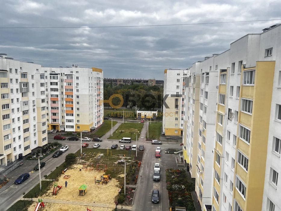 Дуже простора 3к.кв. 76 м2, ЖК Миру-2, м. ХТЗ, Новобудова