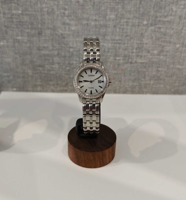 Жіночий годинник Orient FUT0H001T0 37mm
