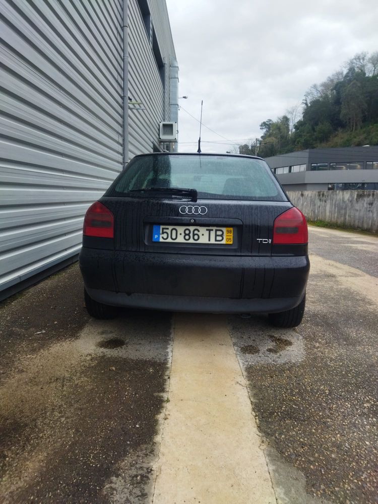 Vendo. Audi A3 1998. Para mais informacoes envie-me mensagem privada..