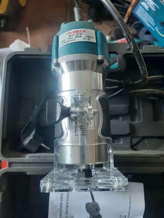 Фрезер по дереву новый